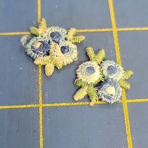 Vintage Sew On Appliques Floral Design Set of 2 New